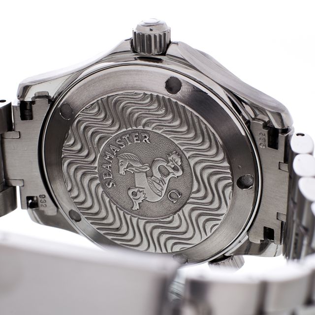 Omega Seamaster 300m Mid-Size 2262.50.00 Image 4